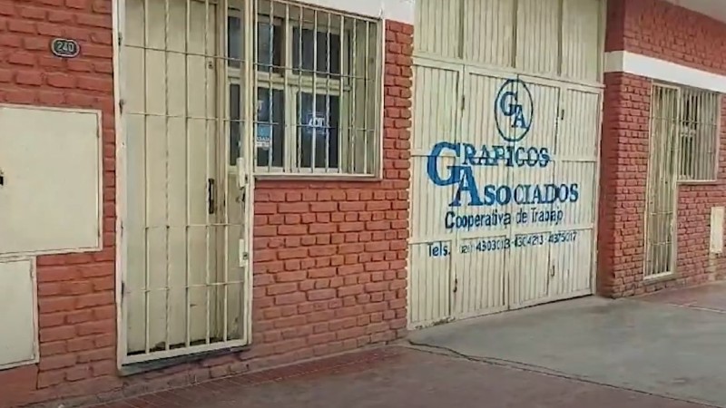 Campaña solidaria para que la Cooperativa Gráficos Asociados siga trabajando